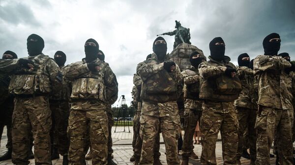 ウクライナ側の武装組織アゾフ大隊の徴兵 - Sputnik 日本