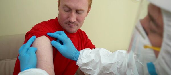 COVID-19ワクチンの治験参加者が退院前の診察を受ける ブルデンコ記念第1軍事病院にて COVID-19ワクチンの治験参加者が退院前の診察を受ける ブルデンコ記念第1軍事病院にて - Sputnik 日本
