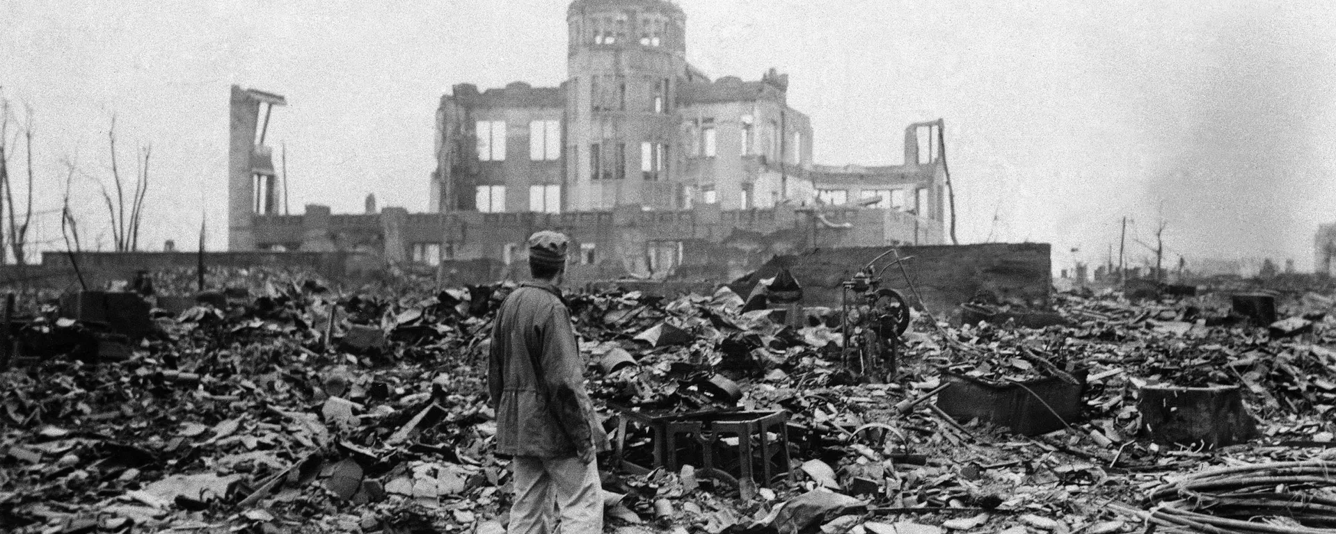 広島県産業奨励館（現：原爆ドーム）の前に立つ同盟国の特派員 - Sputnik 日本, 1920, 27.10.2022