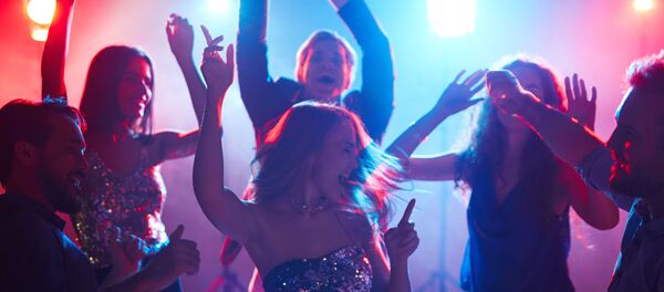 ナイトクラブ - Sputnik 日本