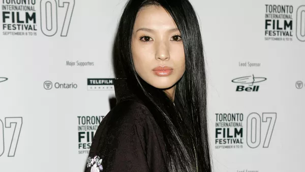 日本の女優、芦名星さん死去　自殺か