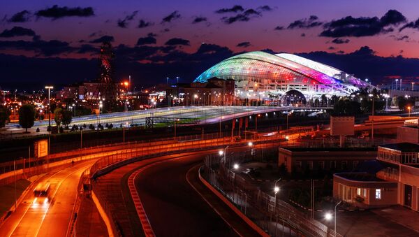Трасса Формулы 1 и стадион Фишт в Олимпийском парке в Сочи. - Sputnik 日本