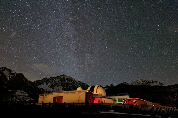 イタリア北西部、アオスタ渓谷のサン・バルテルミー天文台から見える星空 - Sputnik 日本
