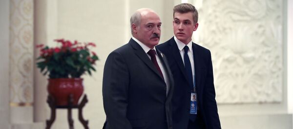ベラルーシ大統領とその息子 ベラルーシ大統領とその息子 - Sputnik 日本