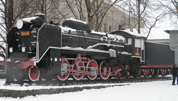 ユジノサハリンスクで保存されている戦後製サハリン州鉄道向けの日本の国鉄D51形蒸気機関車22号機 - Sputnik 日本