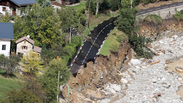 フランス南東部サン＝マルタン＝ヴェジュビーでの洪水被害の様子（2020年10月3日） - Sputnik 日本