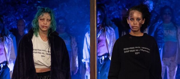 ダブレット ダブレット - Sputnik 日本