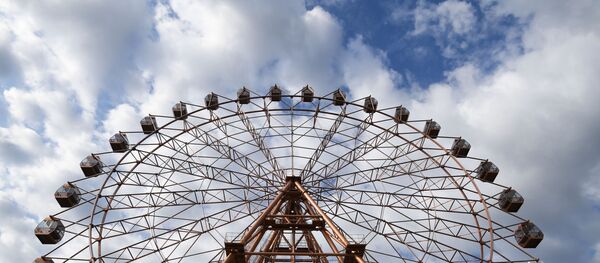 Колесо обозрения в Новосибирке Колесо обозрения в Новосибирке - Sputnik 日本