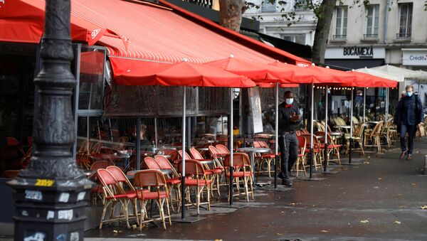 В ожидании посетителей в ресторане в Париже  - Sputnik 日本