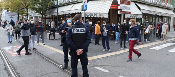 Ситуация возле собора Нотр-Дам в Ницце, где произошло нападение на людей и есть жертвы, Франция Ситуация возле собора Нотр-Дам в Ницце, где произошло нападение на людей и есть жертвы, Франция - Sputnik 日本