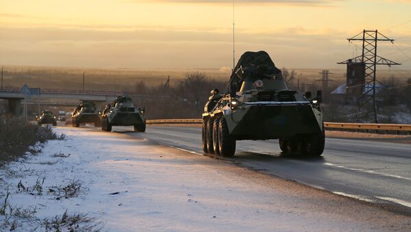 Колонна военной техники российских миротворцев в Самарской области на пути в Нагорный Карабах - Sputnik 日本
