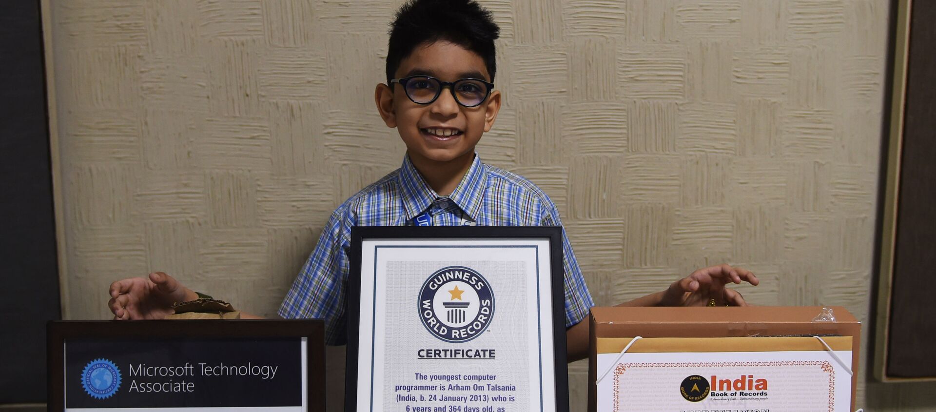 7-летний Архам Ом Талсания вошел в Книгу рекордов Гиннеса как самый молодой программист в мире - Sputnik 日本, 1920, 17.11.2020