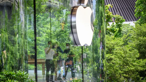 サムスンみたいな折り畳み式スマホ　　Appleが開発中