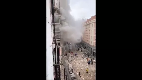 マドリード中心部のビルで爆発 - Sputnik 日本
