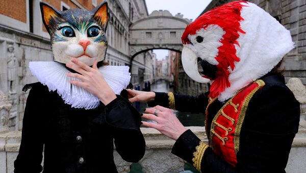 動物の仮面をつけてカーニバルを祝う人々 - Sputnik 日本