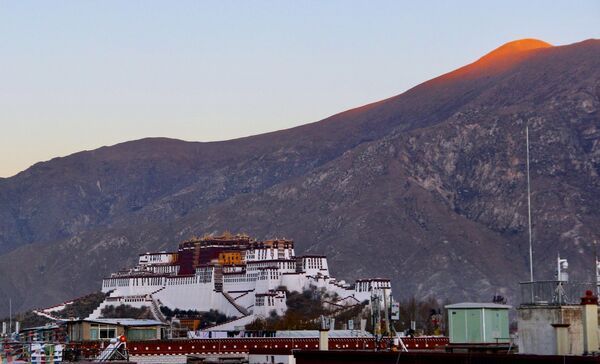 中国・チベット自治区ラサ市にあるポタラ宮 - Sputnik 日本
