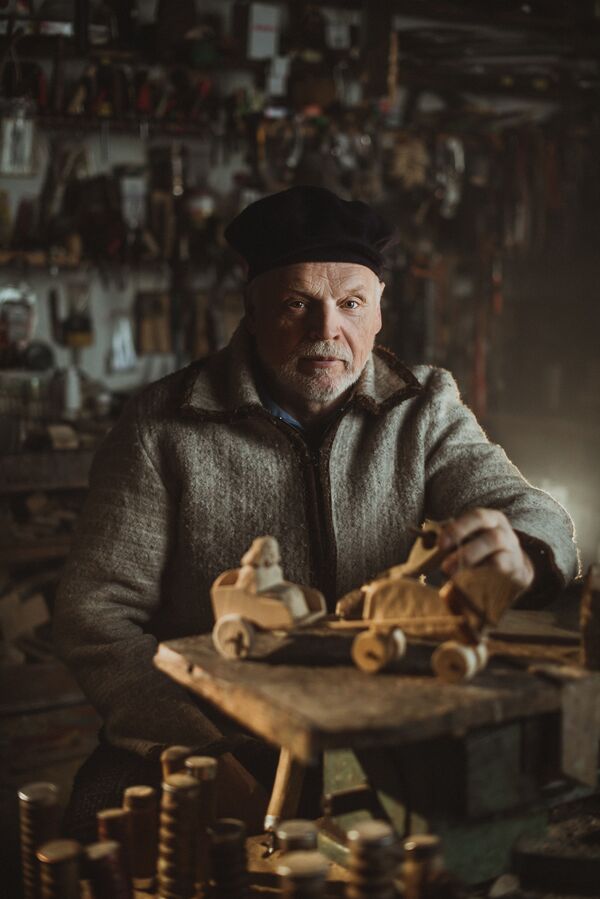ナショナルアワード受賞作品『Traditional Crafts: Portrait of a Toymaker』　Simas Bernotas氏（ラトビア） - Sputnik 日本