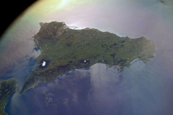 イタリア・シチリア島のエトナ火山（撮影：セルゲイ・クド・スベルチコフ宇宙飛行士） - Sputnik 日本