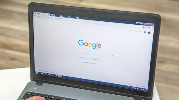 Google Chrome на ноутбуке  - Sputnik 日本