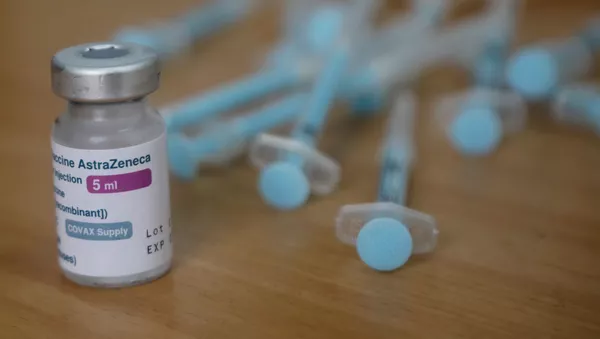 Вакцина AstraZeneca - Sputnik 日本