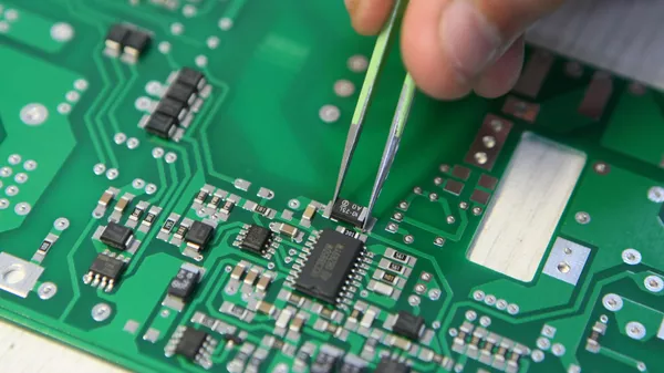 経産省、半導体メーカー「ラピダス」に向け最大5900億円を追加支援 - Sputnik 日本