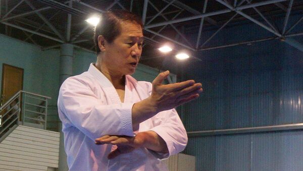 Бывший главный тренер японской сборной по каратэ Масао Кагава  - Sputnik 日本