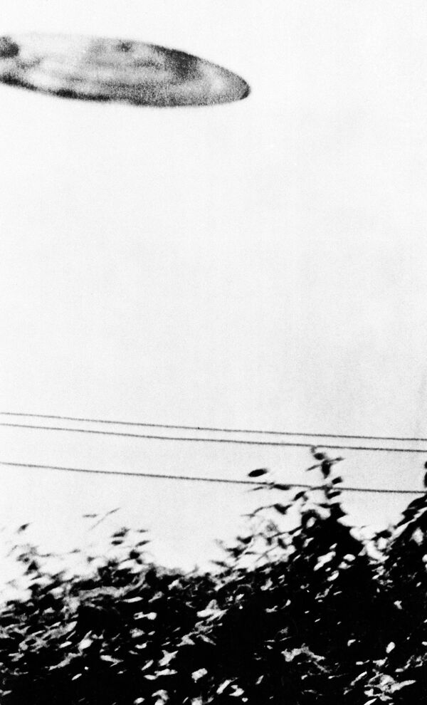 米カリフォルニア州サンバーナーディーノで15歳の少年に撮影されたUFO（1956年6月24日） - Sputnik 日本
