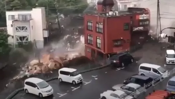 日本　静岡・熱海市の土石流で2人が心肺停止　約20人が安否不明 - Sputnik 日本