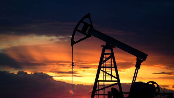 OPEC＋、石油日量10万バレル増産を決定　上げ幅は鈍化 - Sputnik 日本