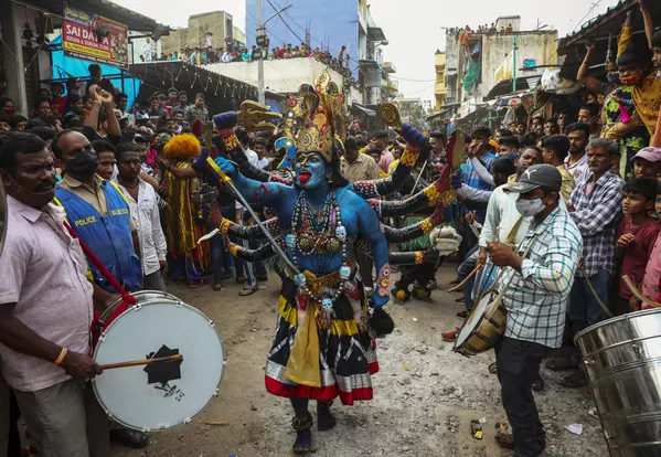 インド・ハイデラバードで開催されたヒンズー教の女神カリをあがめる祭り「ボナール」 インド・ハイデラバードで開催されたヒンズー教の女神カリをあがめる祭り「ボナール」 - Sputnik 日本