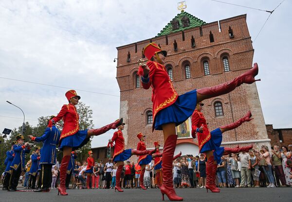 ロシア・ニジニ・ノヴゴロドで、市建都800周年を記念して行われたフェスティバル - Sputnik 日本