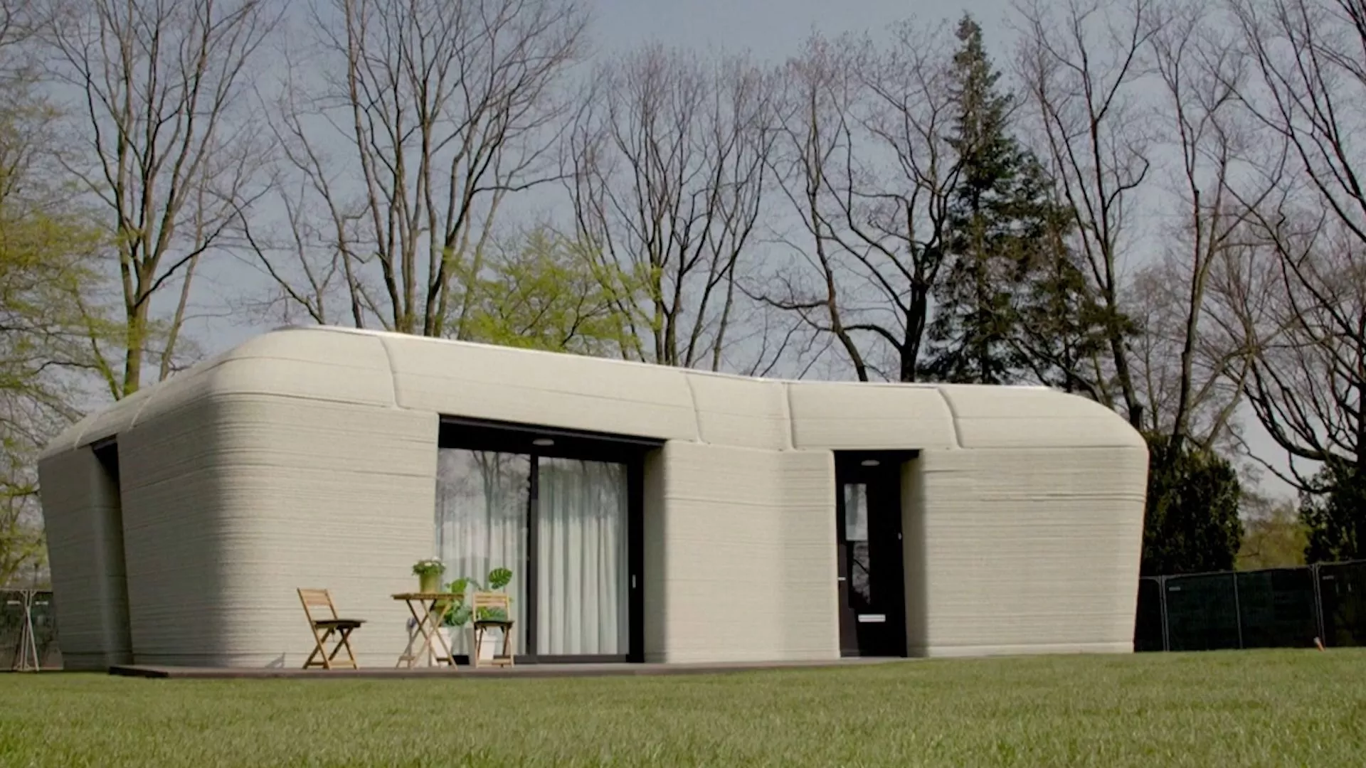 すべての人に低価格の家を－ スウェーデン初の3Dプリンターで作られた住宅