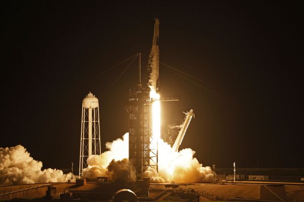 スペースXの「ファルコン9」ロケットの打ち上げ、米フロリダ州ケープカナベラル - Sputnik 日本