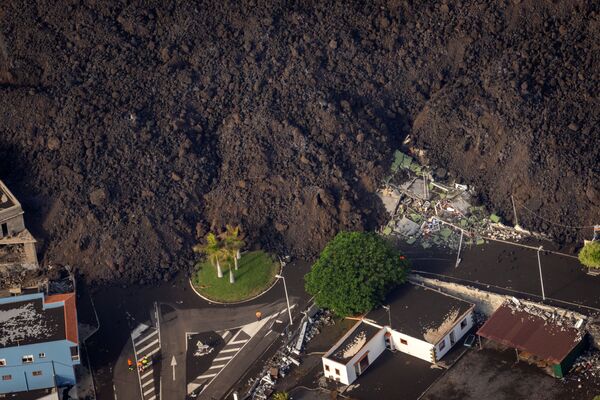 エル・パソの住宅街に流れ込む溶岩 - Sputnik 日本