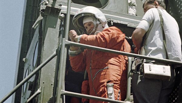 ソ連の宇宙船「ボストーク6号」に搭乗する世界初の女性宇宙飛行士、ワレンチナ・テレシコワ氏（1963年6月16日） - Sputnik 日本
