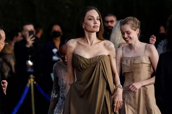 映画『エターナルズ』のプレミア（ロサンゼルスで開催）に、女優のアンジェリーナ・ジョリーさんが到着 - Sputnik 日本