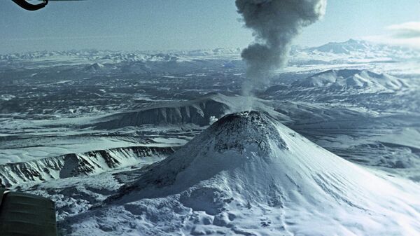 カリムスキー火山 - Sputnik 日本