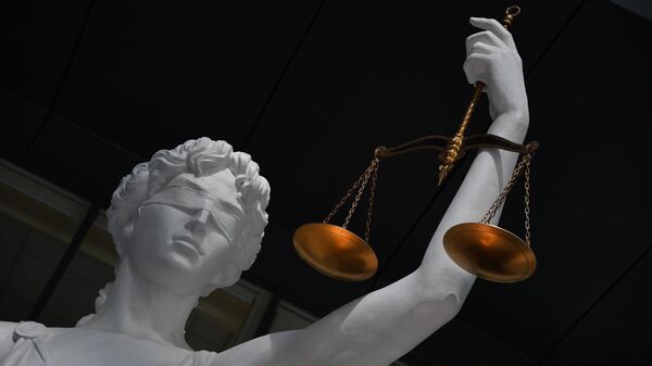 Статуя богини правосудия (Фемиды) в здании Первого апелляционного суда общей юрисдикции в Москве. - Sputnik 日本