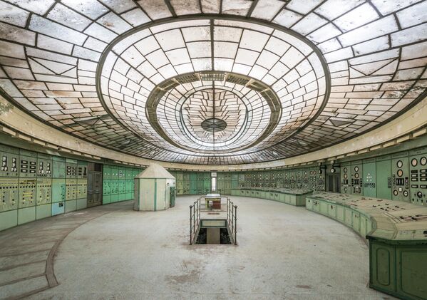 ハンガリー・ブダペストにあるケレンフェルド発電所の制御室（ロマン・ヴェイヨン氏撮影） - Sputnik 日本