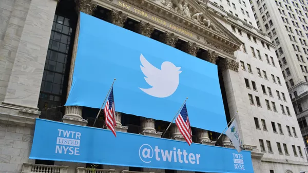 ツイッター - Sputnik 日本