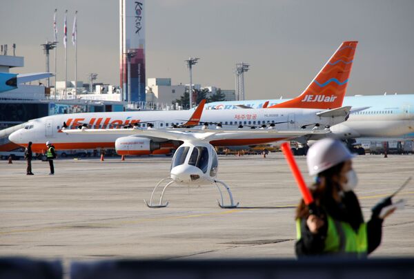 韓国・ソウルの金浦空港で行われた空飛ぶタクシーの実証実験 - Sputnik 日本