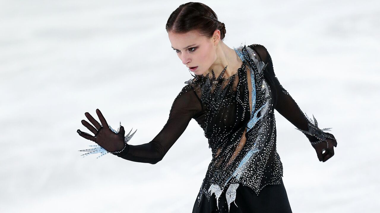 怪我を押して五輪に出場し優勝したシェルバコワ ドイツで手術へ - 2022