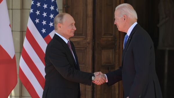 プーチン大統領とバイデン大統領 - Sputnik 日本