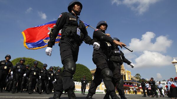 カンボジアが米国の武器禁輸に報復　米国製武器の完全排除へ - Sputnik 日本