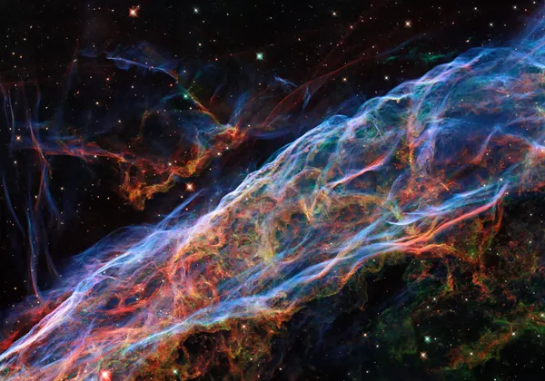 NASAのハッブル宇宙望遠鏡で撮影された「ヴェール星雲(網状星雲)」。新たに処理が施され、より詳細が映し出された NASAのハッブル宇宙望遠鏡で撮影された「ヴェール星雲(網状星雲)」。新たに処理が施され、より詳細が映し出された - Sputnik 日本