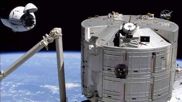 国際宇宙ステーション(ISS)に接近するスペースX社の宇宙船「クルードラゴン」(4月24日) 国際宇宙ステーション(ISS)に接近するスペースX社の宇宙船「クルードラゴン」(4月24日) - Sputnik 日本