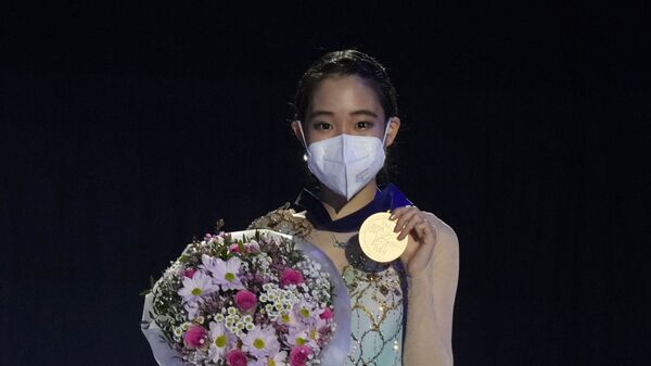 Японская фигуристка Маи Михара с золотой медалью на чемпионате четырех континентов в Таллине - Sputnik 日本