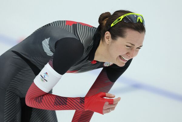 スピードスケート・女子3000メートルで銅メダルを獲得したカナダのイザベル・ワイデマン選手（北京市、5日） - Sputnik 日本