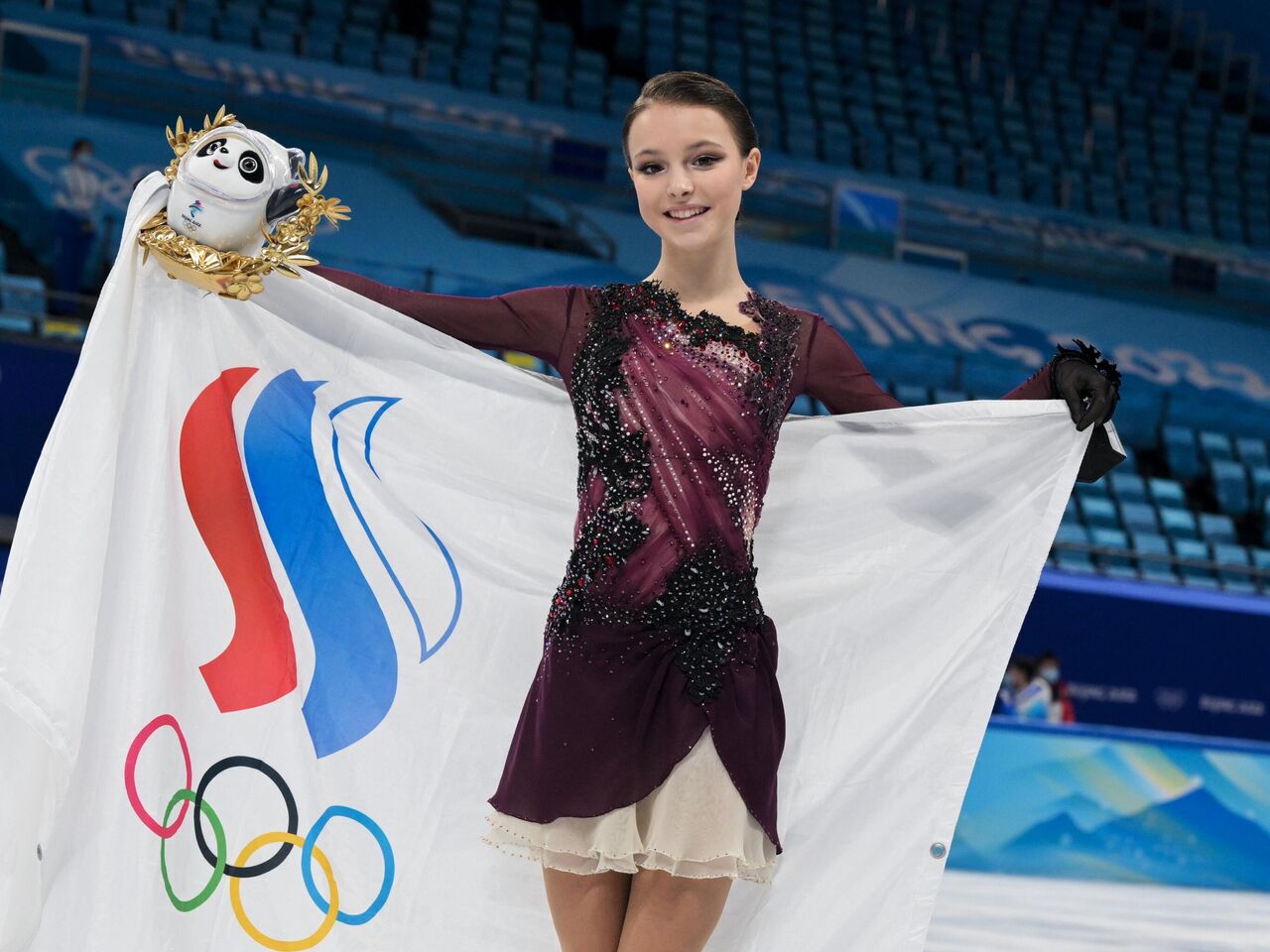 シェルバコワ（フィギュアスケート選手）直筆サイン入り写真 10168111_0:74:3151: