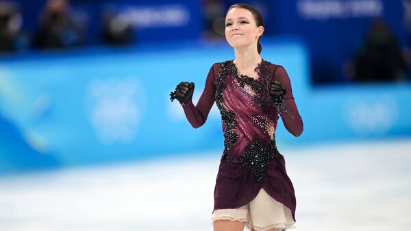 Российская спортсменка Анна Щербакова на XXIV зимних Олимпийских играх в Пекине - Sputnik 日本